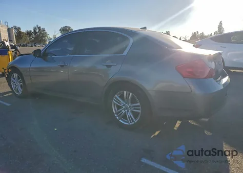 2015 Infiniti Q40 z USA, uszkodzony, nr VIN JN1CV6APXFM501169